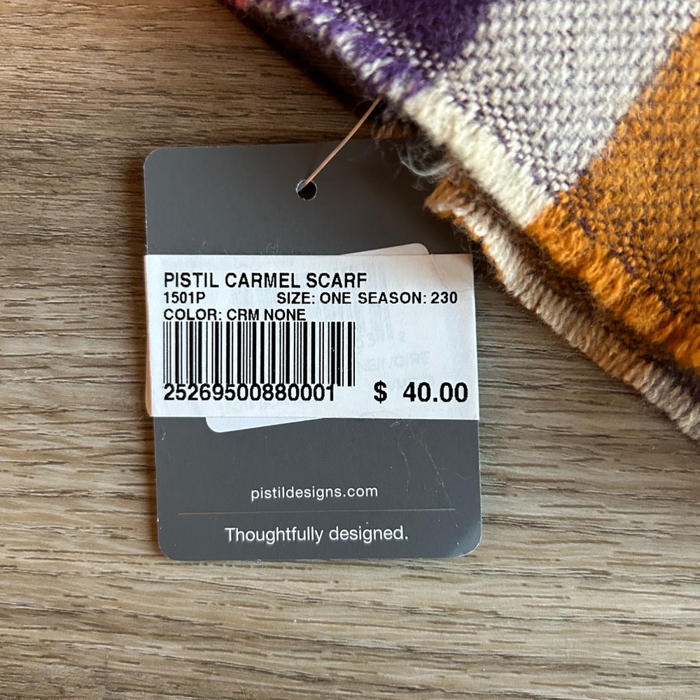 Geometric Patterned Throw Blanket - image 2